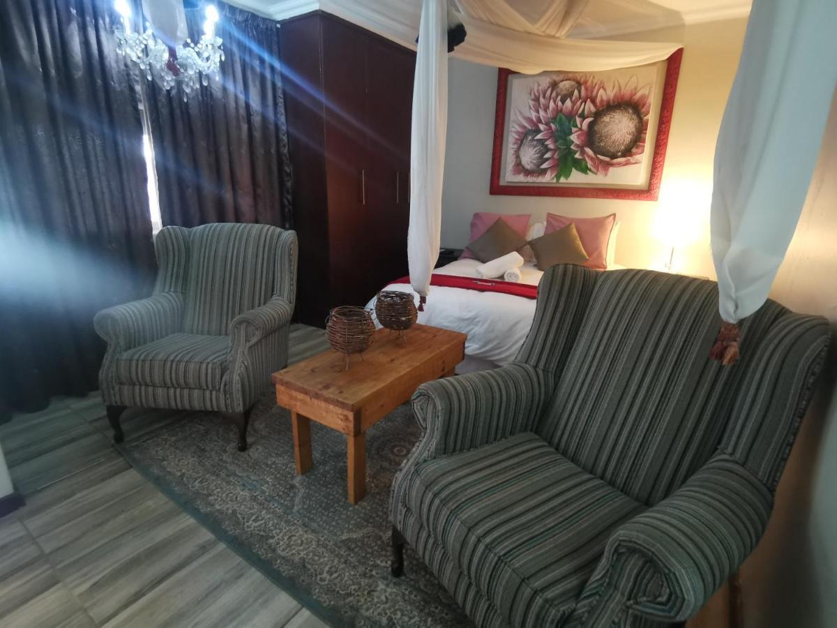 Sun Deck Lodge ฮาร์ทบีสบูร์ท ภายนอก รูปภาพ