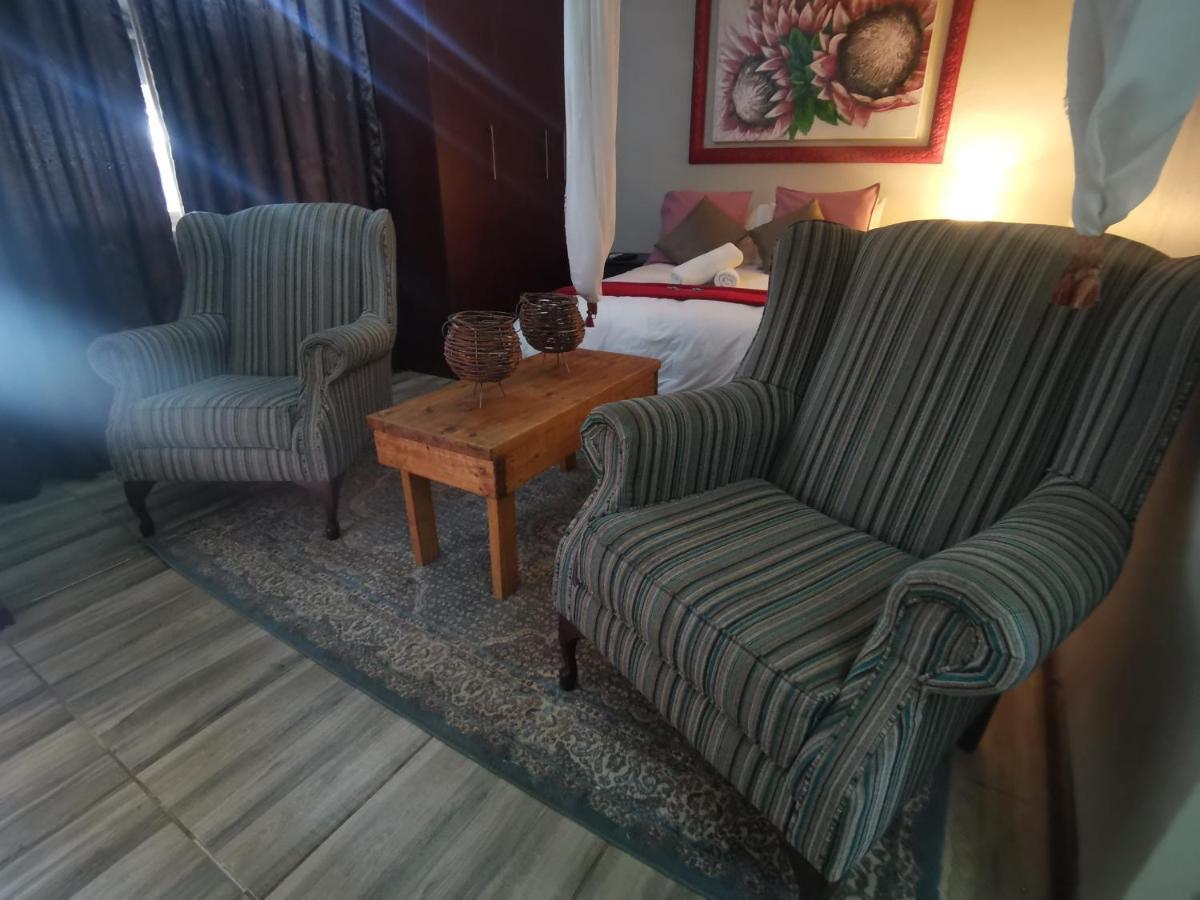 Sun Deck Lodge ฮาร์ทบีสบูร์ท ภายนอก รูปภาพ