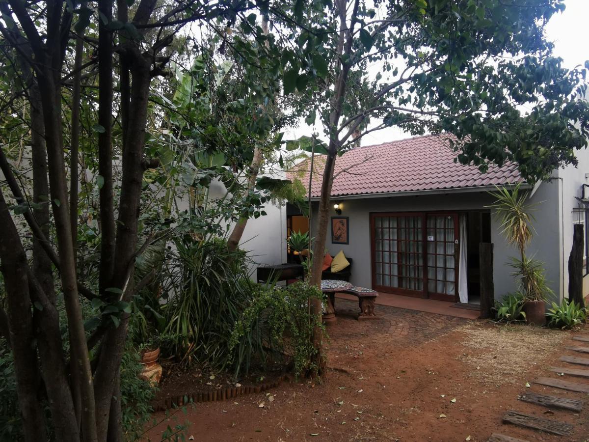 Sun Deck Lodge ฮาร์ทบีสบูร์ท ภายนอก รูปภาพ