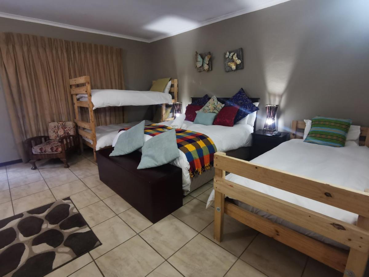 Sun Deck Lodge ฮาร์ทบีสบูร์ท ภายนอก รูปภาพ